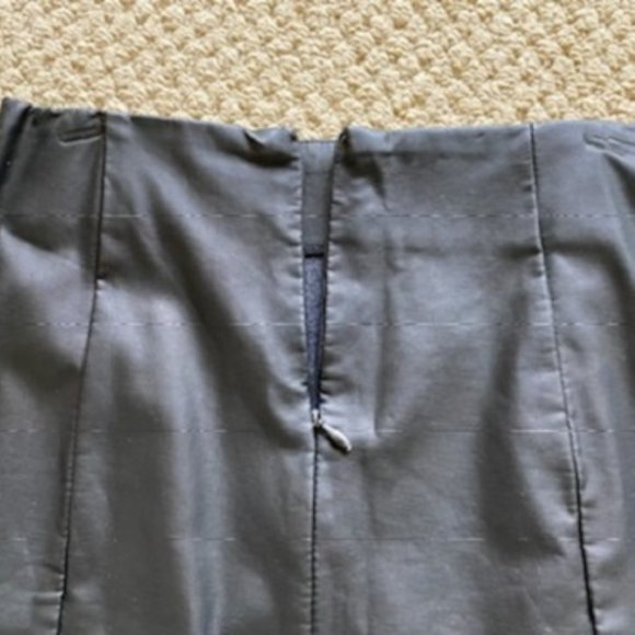 Vintage FOREVER 21 *SEXY Mini BLACK Vegan LEATHER (Pleather) SKIRT*kick pleat*XS - Picture 4 of 6